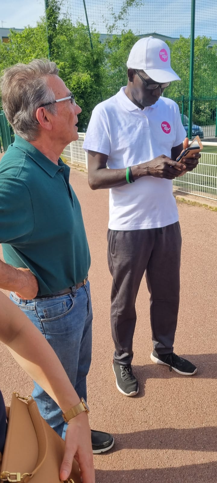 293f0b37 ca41 40d7 a867 c987ac04b105