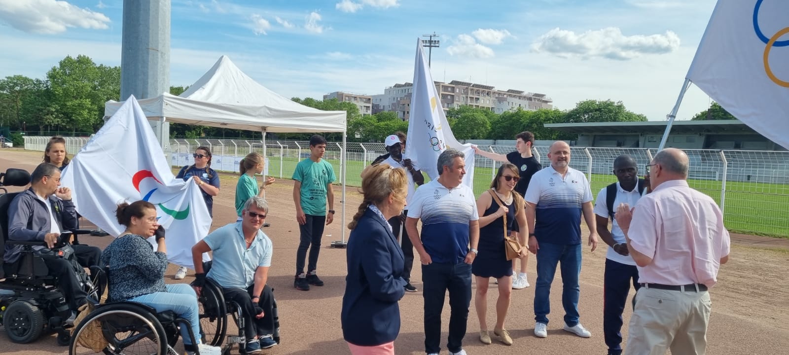 6989daea d74e 4d29 93d7 c2300a8227f3