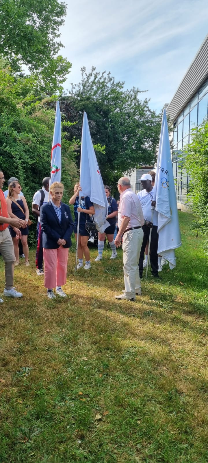 7f223f55 6128 41bd bb19 2b41e852d4bb