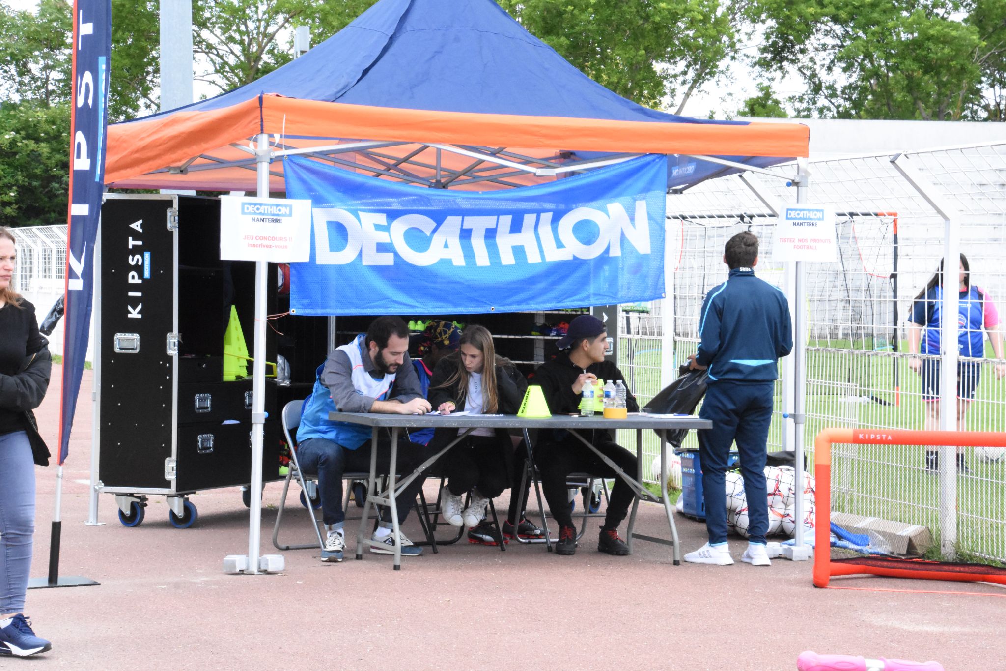 DECATHLON